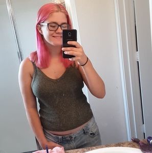 Meet your Posher, Nikki